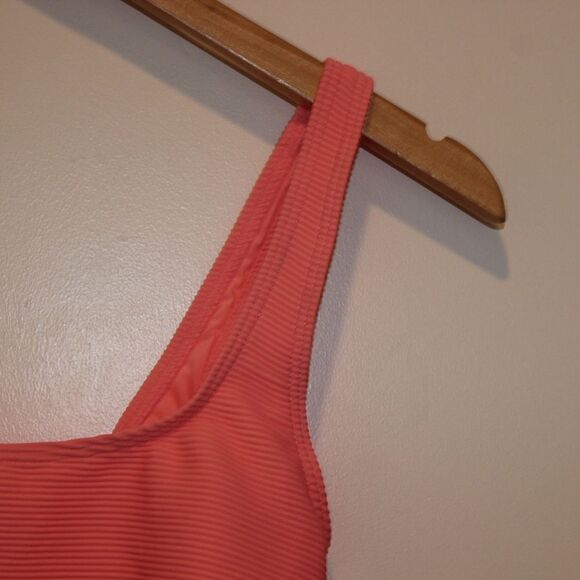 NEW Billabong Bikini Top Women Size Small - Picture 5 of 8